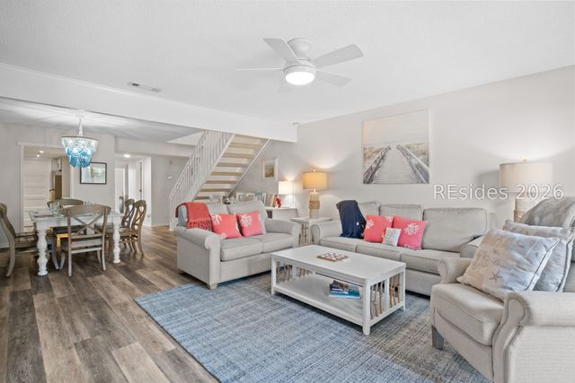 13 Sailmaster Common 13, Hilton Head Island, SC 29928