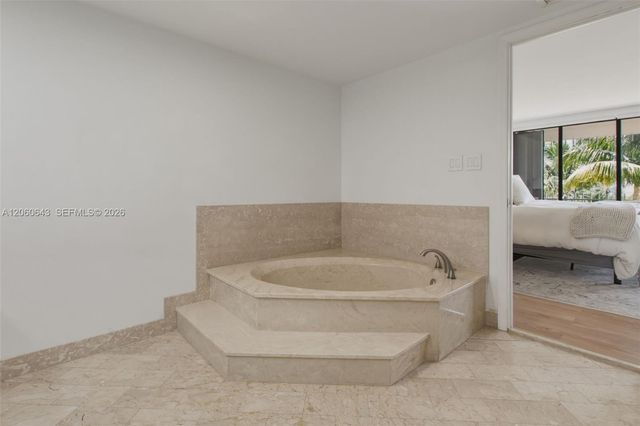 2 Grove Isle Drive B301, Miami, FL 33133