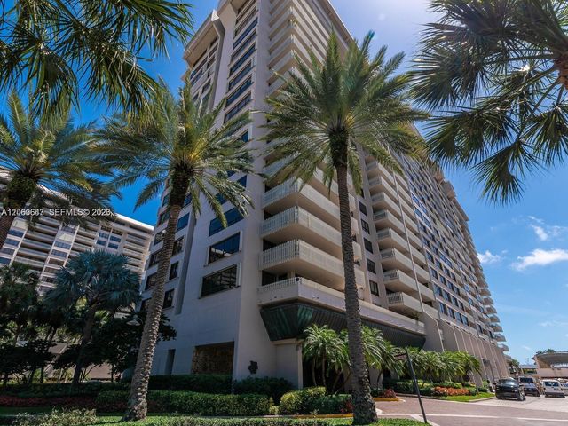 2 Grove Isle Drive B301, Miami, FL 33133
