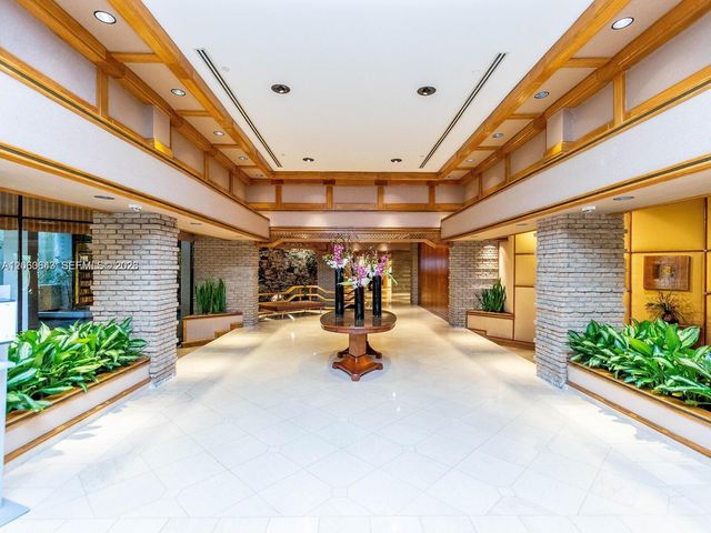 2 Grove Isle Drive B301, Miami, FL 33133