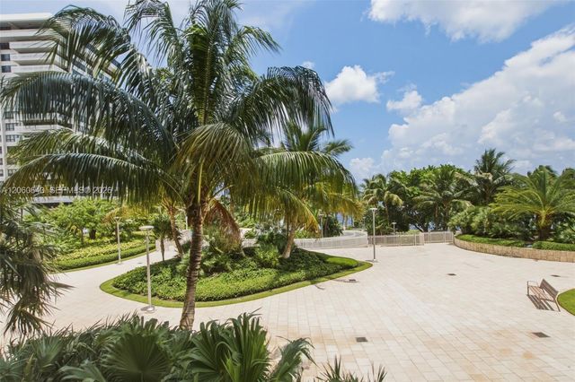2 Grove Isle Drive B301, Miami, FL 33133