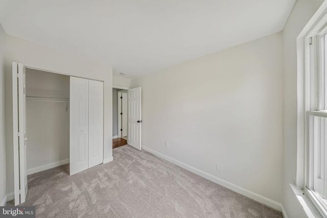 907 BARNABY ST SE, Washington, DC 20032