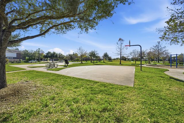 7014 Kendall Lake Ct, Richmond, TX 77407