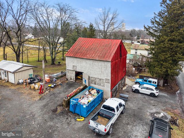 1286 OLD SCHUYLKILL RD, Spring City, PA 19475