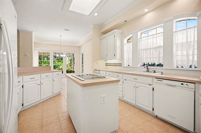 13229 Rene Circle Circle, Santa Fe, TX 77510
