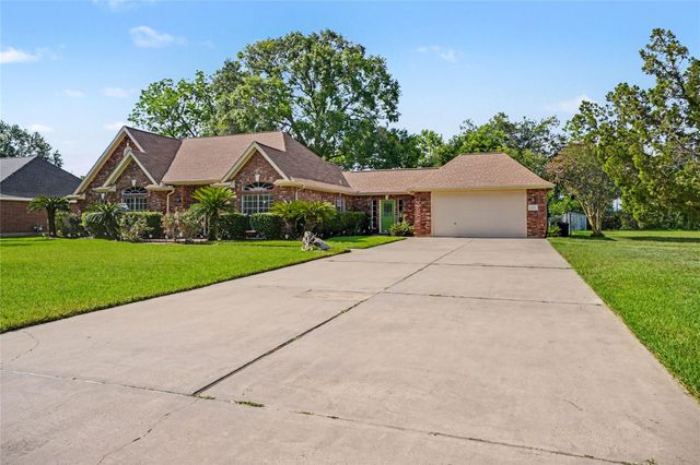 13229 Rene Circle Circle, Santa Fe, TX 77510