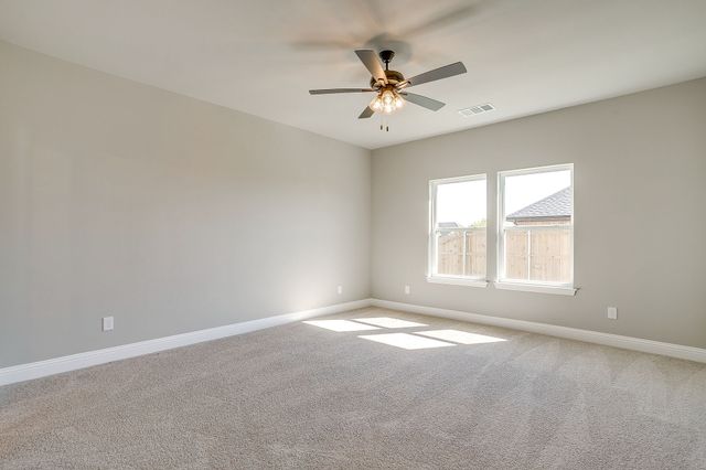 311 Poinsetta Drive, Palmer, TX 75152