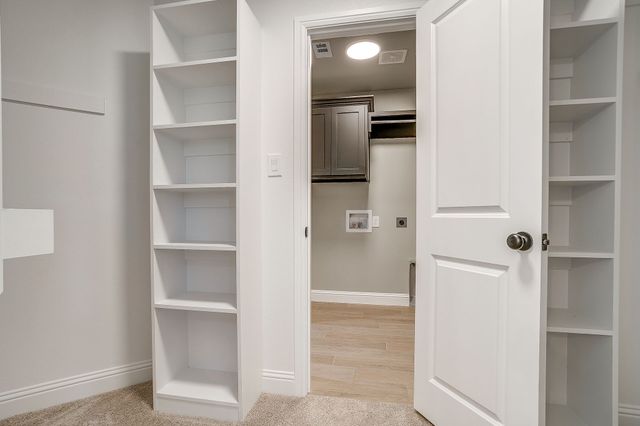 311 Poinsetta Drive, Palmer, TX 75152