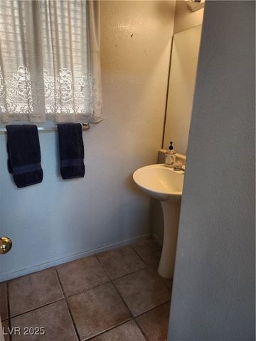 1756 Park Mesa Lane, Las Vegas, NV 89128