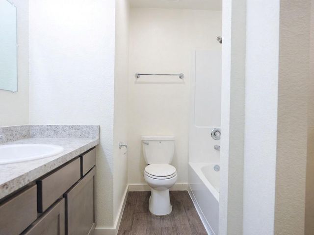 21155 Gosling Road 8A, Spring, TX 77388