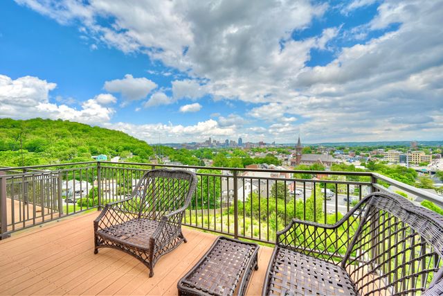 1172 Grays Peak, Covington, KY 41011
