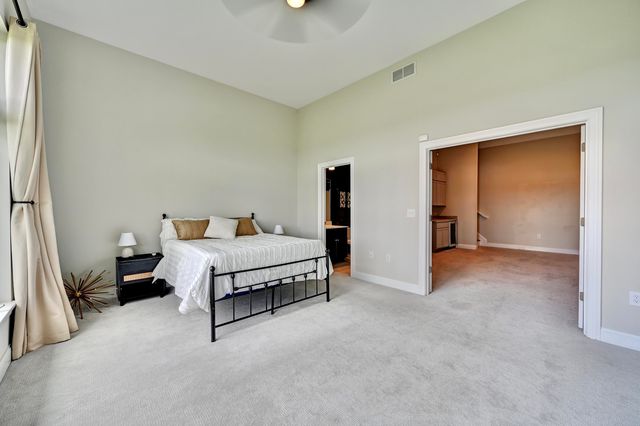 1172 Grays Peak, Covington, KY 41011