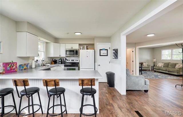 1306 Feise Road, O'fallon, MO 63368
