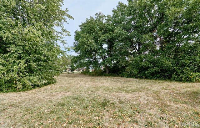 1306 Feise Road, O'fallon, MO 63368