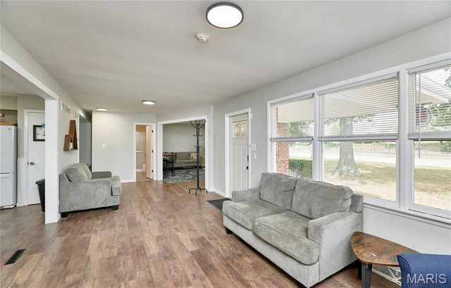 1306 Feise Road, O'fallon, MO 63368