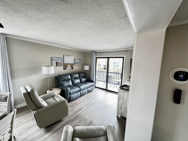 40 Folly Field Rd Apt A17, Hilton Head Island, SC 29928