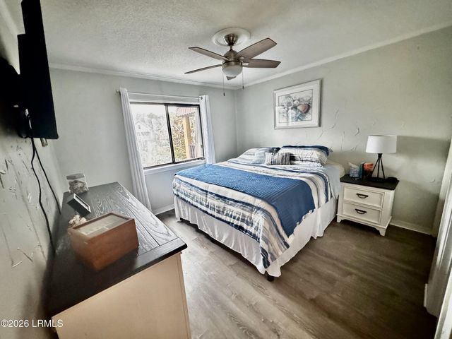 40 Folly Field Rd Apt A17, Hilton Head Island, SC 29928