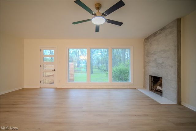 1986 Liberty Road, Stow, OH 44224