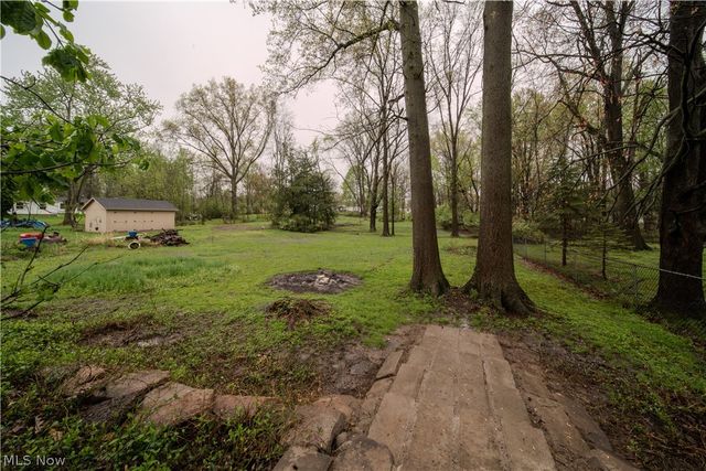 1986 Liberty Road, Stow, OH 44224