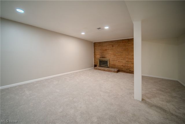 1986 Liberty Road, Stow, OH 44224