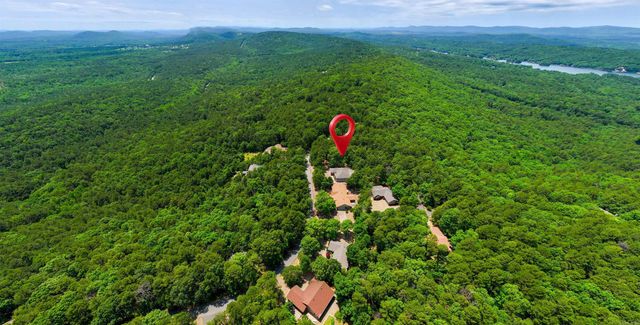 74 Medina Way, Hot Springs Village, AR 71909