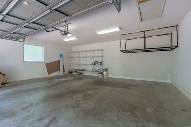 74 Medina Way, Hot Springs Village, AR 71909