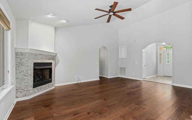 74 Medina Way, Hot Springs Village, AR 71909