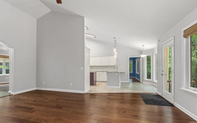 74 Medina Way, Hot Springs Village, AR 71909