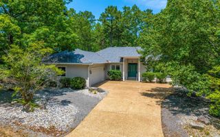 74 Medina Way, Hot Springs Village, AR 71909