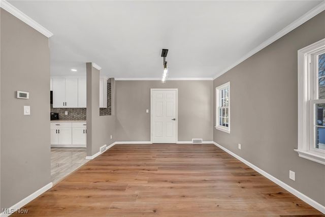 3631 Washington Boulevard, Cleveland Heights, OH 44118