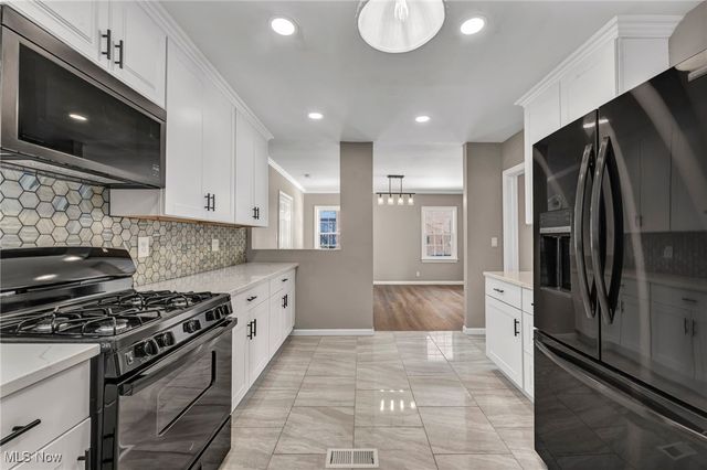 3631 Washington Boulevard, Cleveland Heights, OH 44118