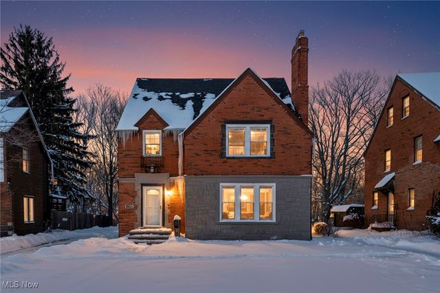 3631 Washington Boulevard, Cleveland Heights, OH 44118