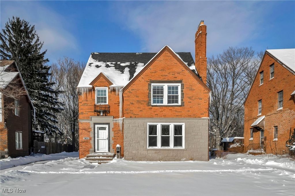 3631 Washington Boulevard, Cleveland Heights, OH 44118