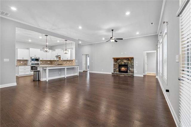 101 Chorley Run, Ellenwood, GA 30294