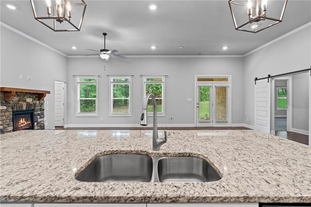 101 Chorley Run, Ellenwood, GA 30294