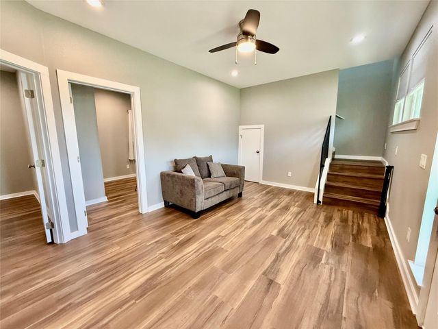 618 Hill ST, Burnet, TX 78611