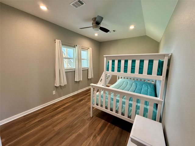 618 Hill ST, Burnet, TX 78611