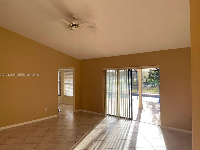 5400 NW Emblem St, Port St. Lucie, FL 34983