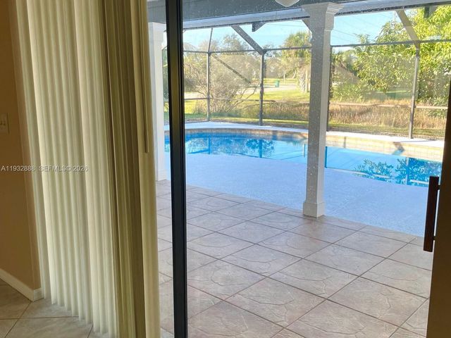 5400 NW Emblem St, Port St. Lucie, FL 34983