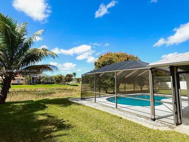 5400 NW Emblem St, Port St. Lucie, FL 34983