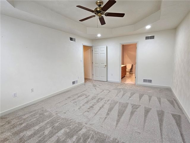 519 Sawmill Rd, Unity Twp, PA 15601