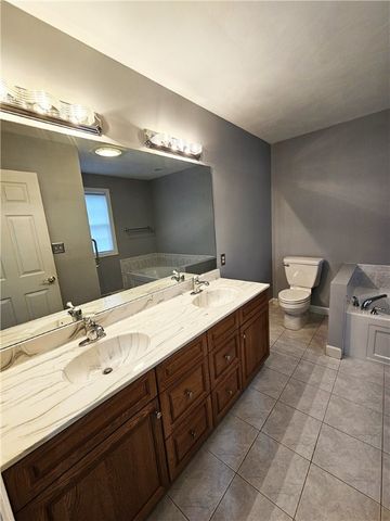 519 Sawmill Rd, Unity Twp, PA 15601