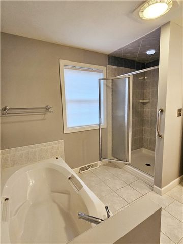 519 Sawmill Rd, Unity Twp, PA 15601