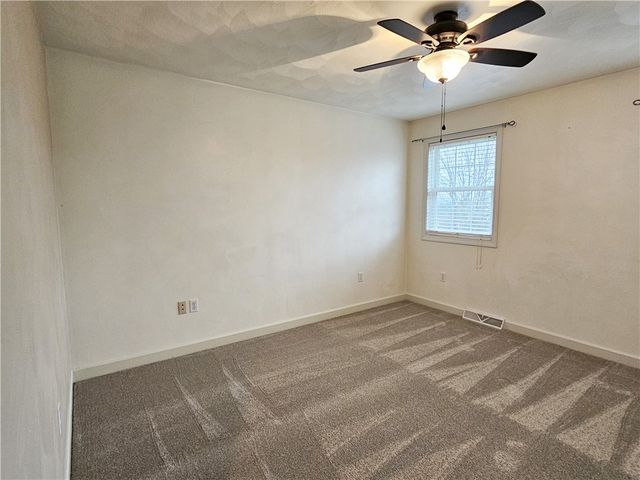 519 Sawmill Rd, Unity Twp, PA 15601