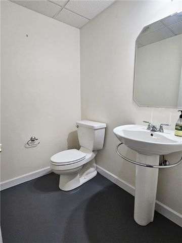 519 Sawmill Rd, Unity Twp, PA 15601