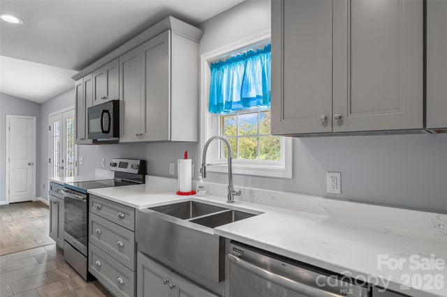 4683 Hickory Nut Ridge Road, Granite Falls, NC 28630