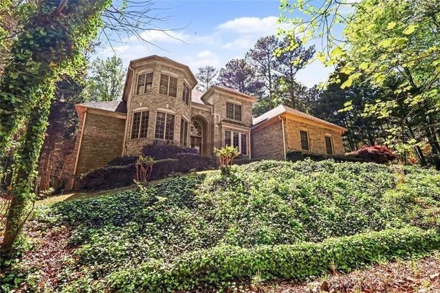 1687 Niskey Lake SW, Atlanta, GA 30331