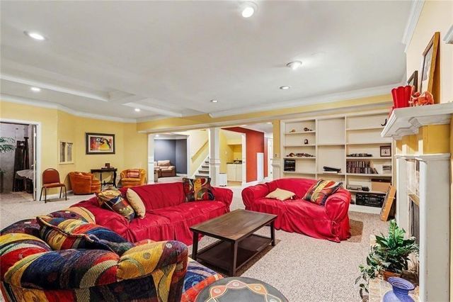 1687 Niskey Lake SW, Atlanta, GA 30331