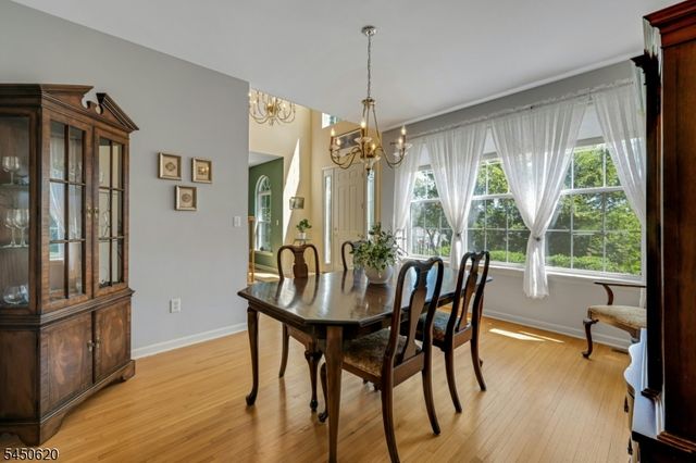 6 Sabine Ln, Hardyston Twp., NJ 07416