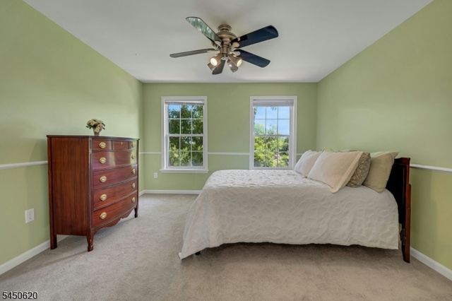 6 Sabine Ln, Hardyston Twp., NJ 07416